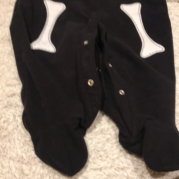 Skelton Halloween costume. Never worn. Size 18 Months - Picture 2 of 6